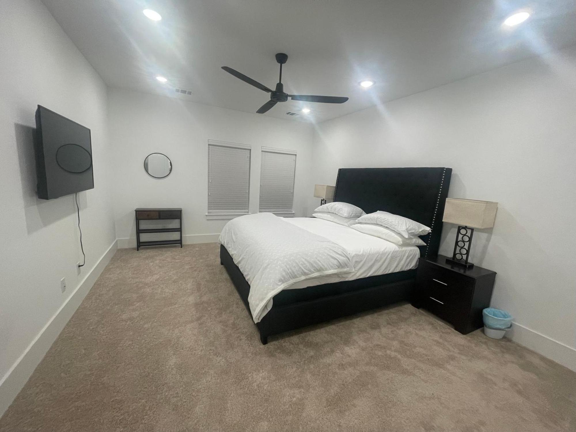 Comfortable 3 Bedroom - Heart Of Texas Medical Center Х'юстон Екстер'єр фото